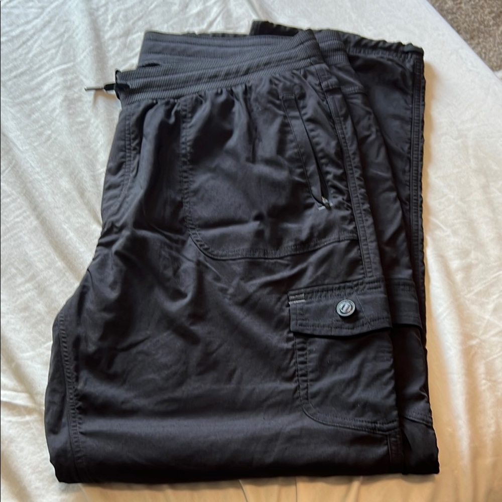 Women’s LL Bean lined camp pants